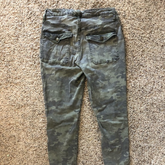 Camo Pants - Picture 4 of 5
